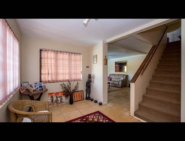 3 BEDROOM HOUSE FOR SALE IN MORNINGSIDE